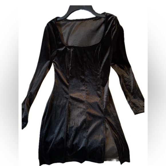 Black Velvet Square Neck Mini Dress (Size: M) - Picture 3 of 4